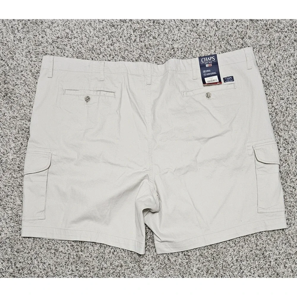 Chaps Ultimate Cargo Shorts Men's 50 (51x9) Beige‎ Side Pockets Stretch NWT